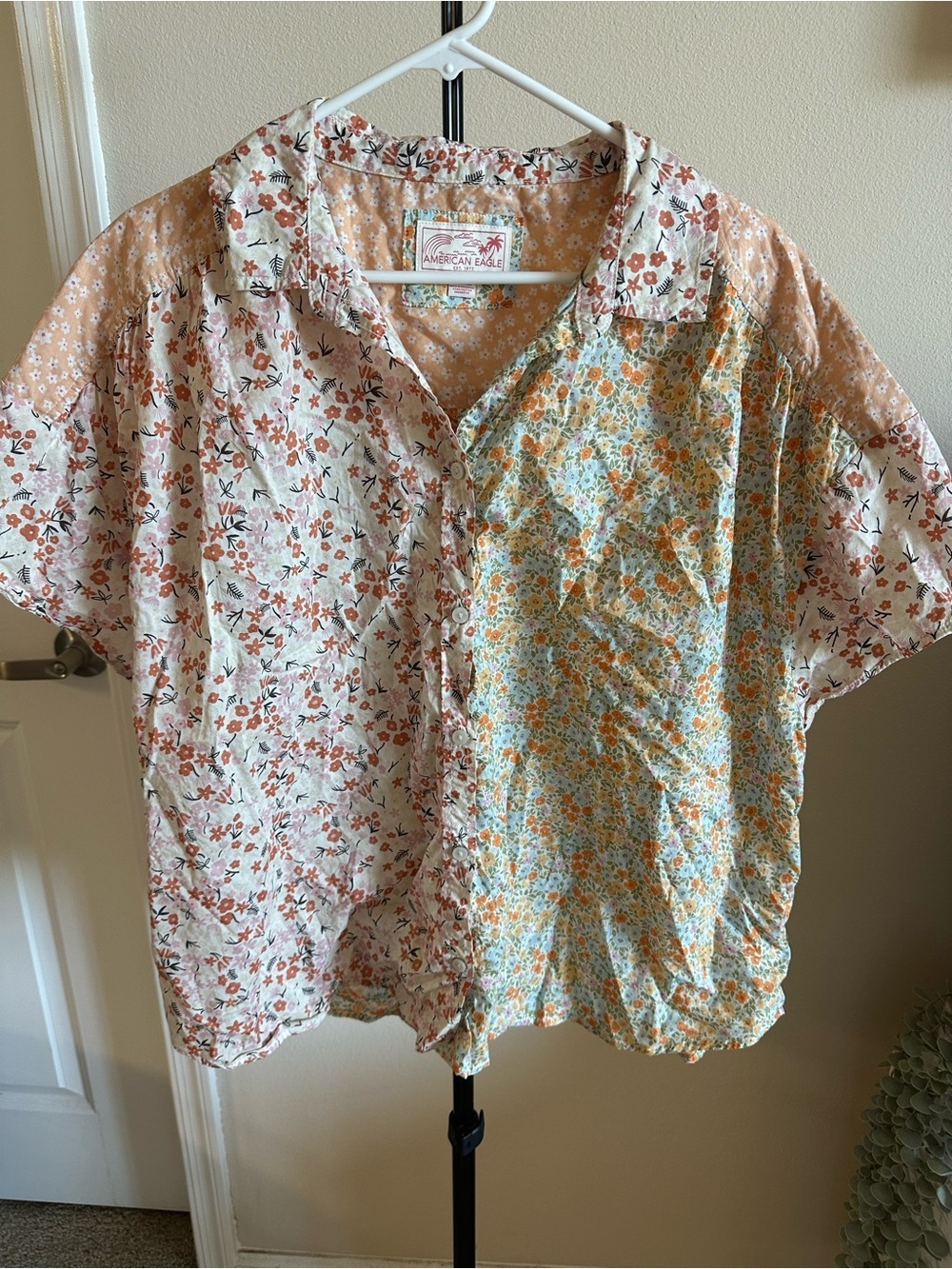American Eagle Outfitters 100% Cotton floral Button-Up-CottageCore!! - Picture 2 of 9